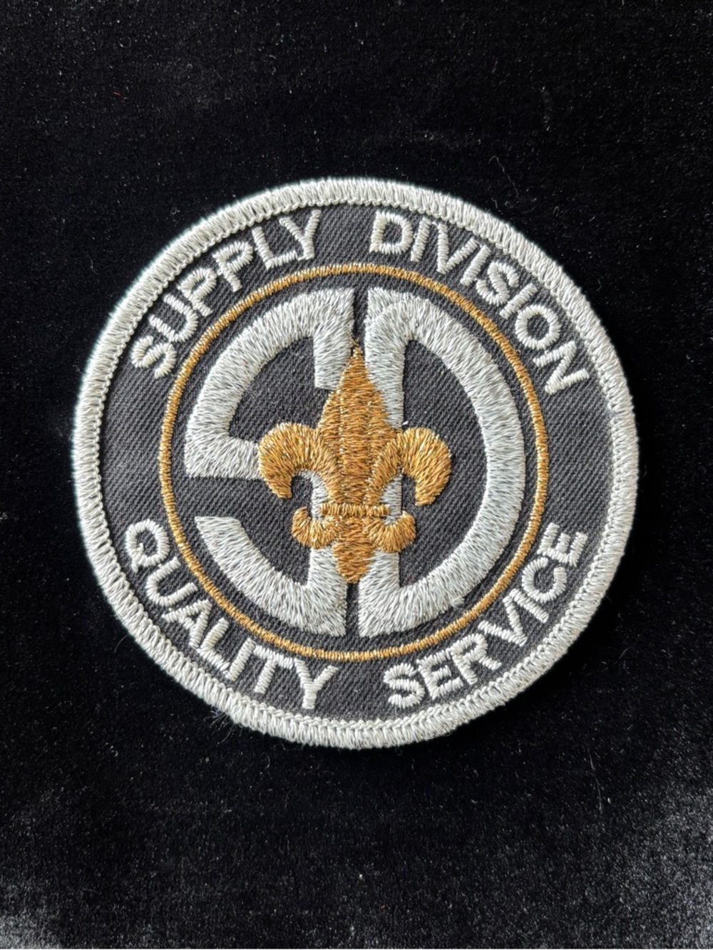 Vintage Boy Scouts of America BSA Supply Division Quality Service Round Patch